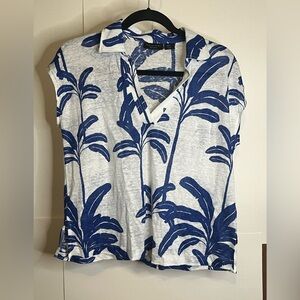 Tahari Women’s Size Small Blue & White Tropical Leaf Linen Boxy Short Sleeve Top